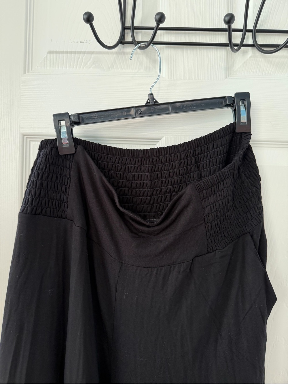 Torrid black Smocked Waist pants - Picture 4 of 5